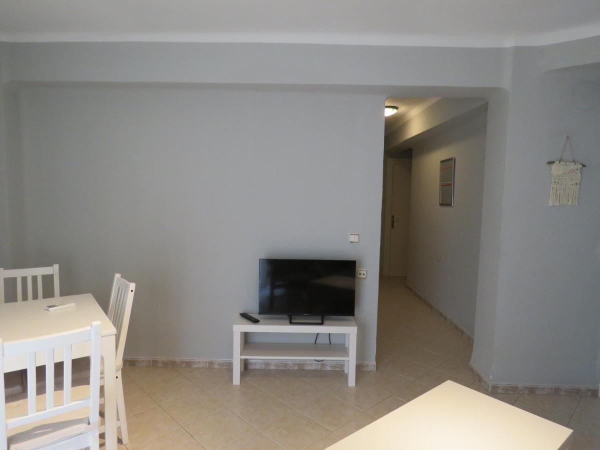 Apartamento Avenida เนร์คา ภายนอก รูปภาพ